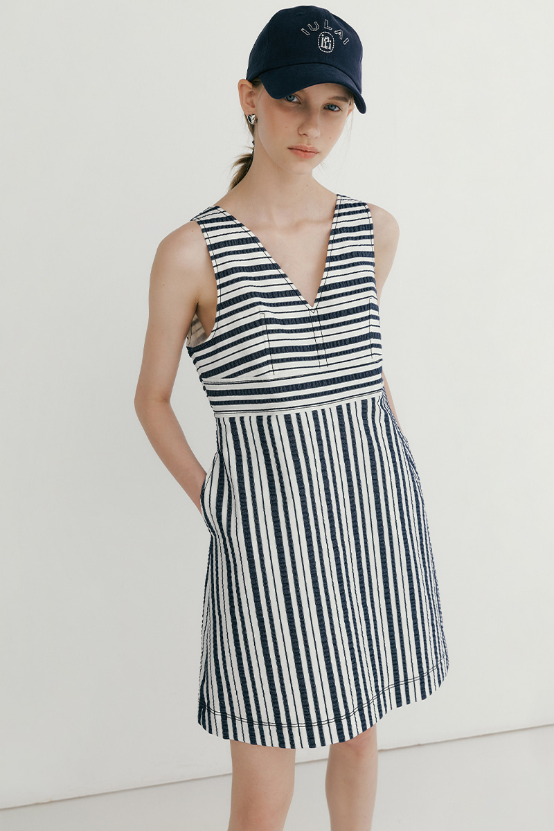 Poppy dress Navy stripe